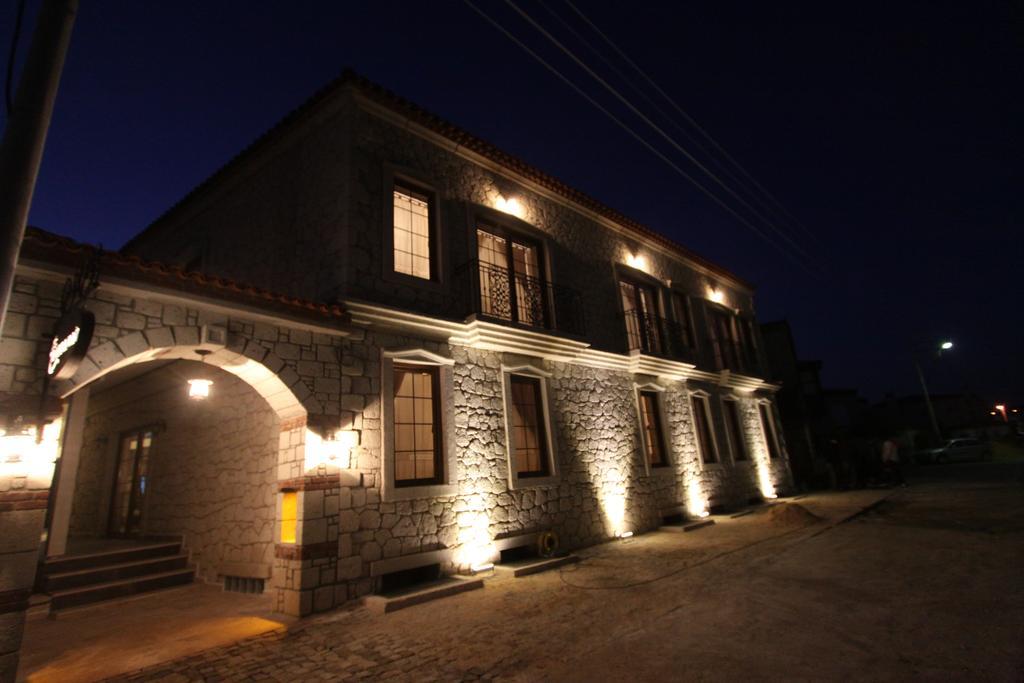 Alacati Koclu Konagi Hotel Exteriör bild
