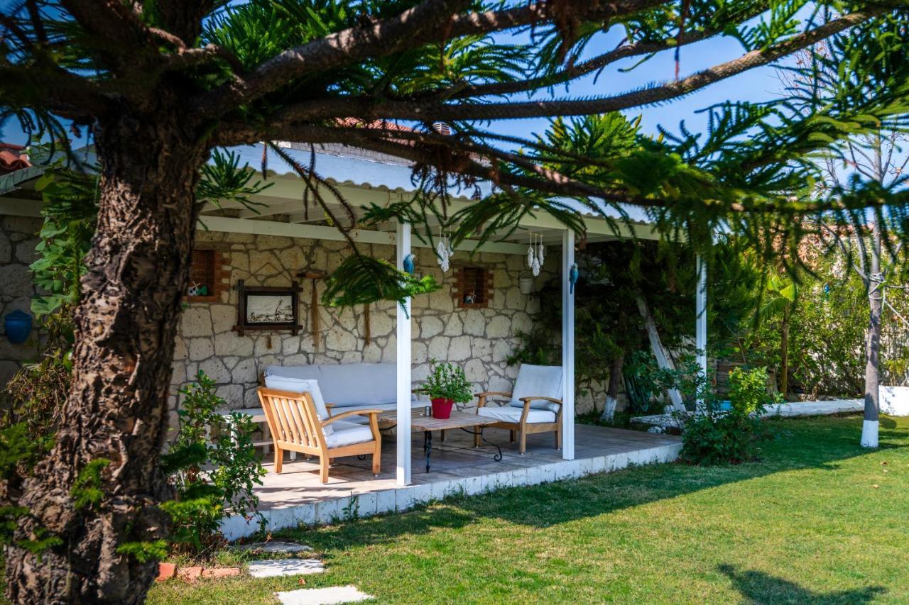 Alacati Koclu Konagi Hotel Exteriör bild