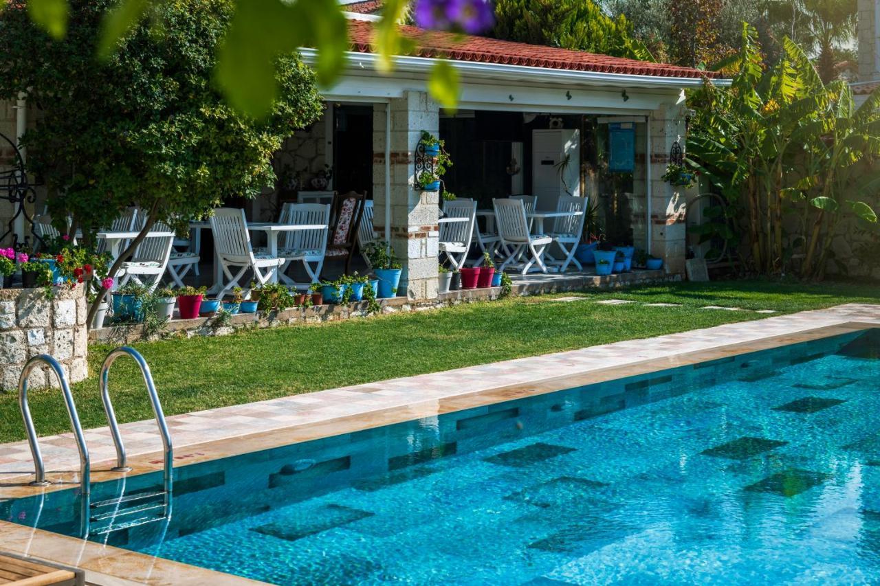 Alacati Koclu Konagi Hotel Exteriör bild