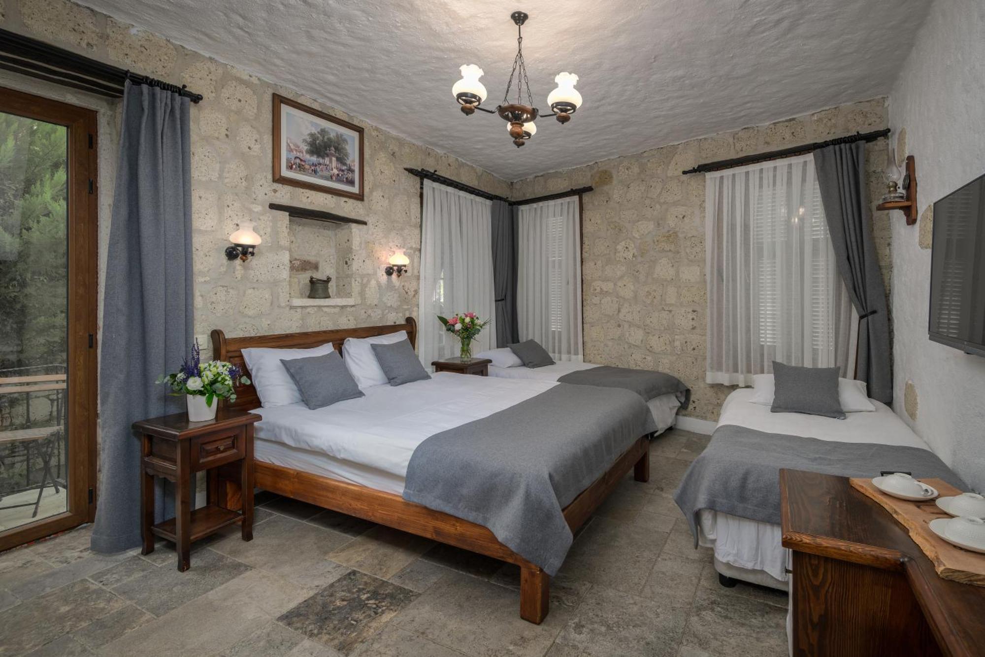 Alacati Koclu Konagi Hotel Exteriör bild